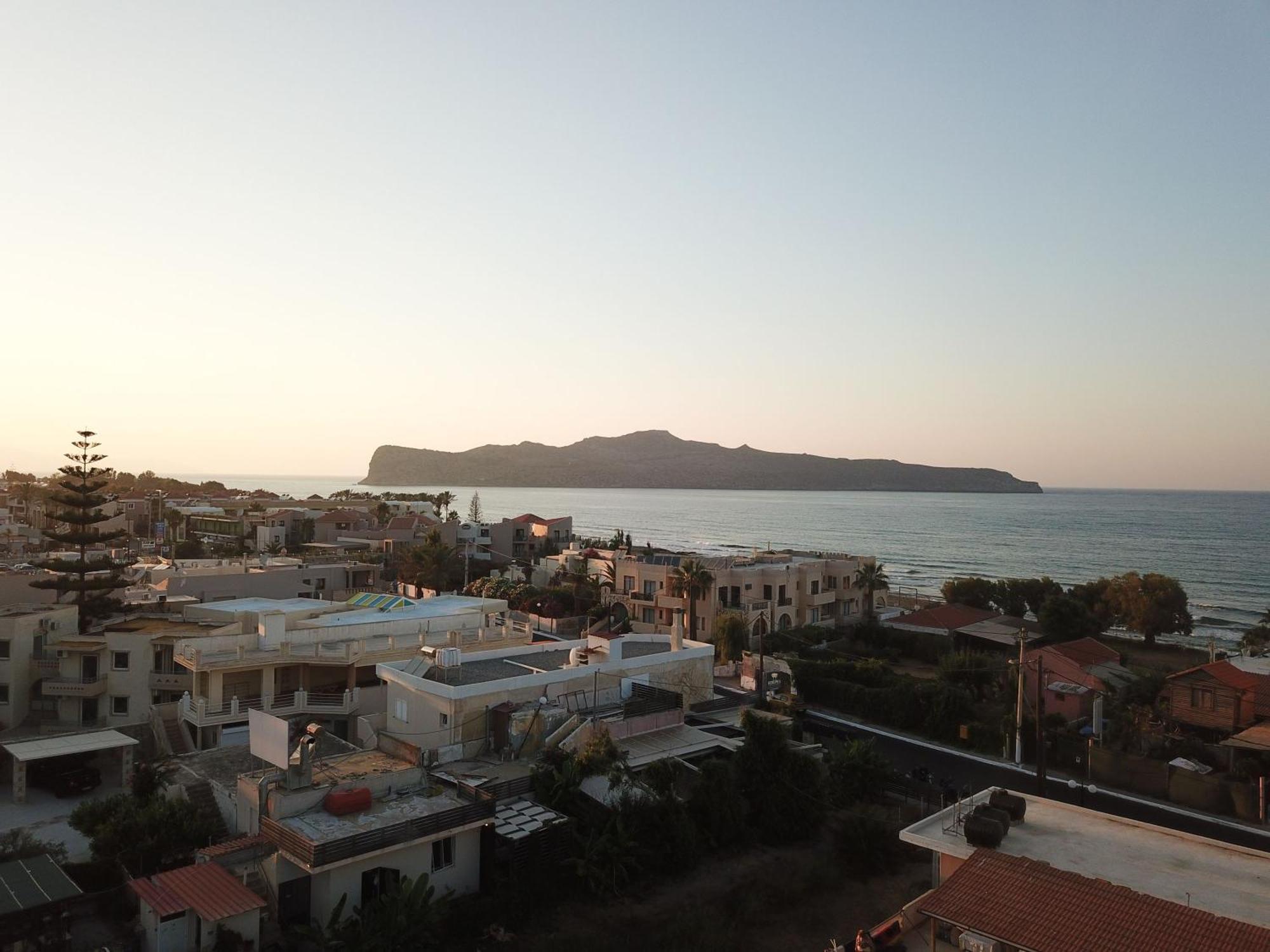 Erotokritos Studios Agia Marina Esterno foto